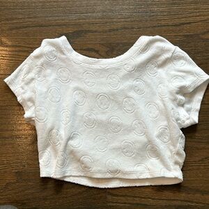 Kids white offline by aerie t shirt in smiley face pattern size small